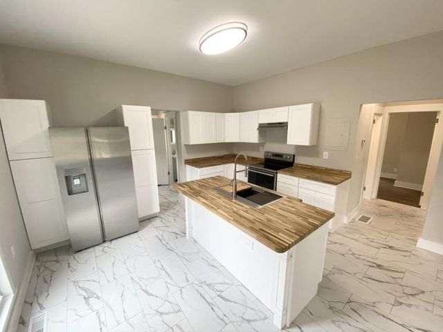 702 Roosevelt Street, Monroe, GA 30656