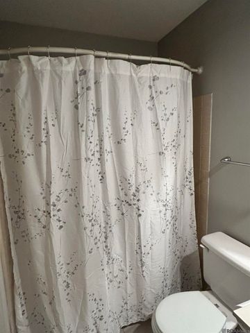 1127 Brookhollow Dr, Baton Rouge, LA 70810