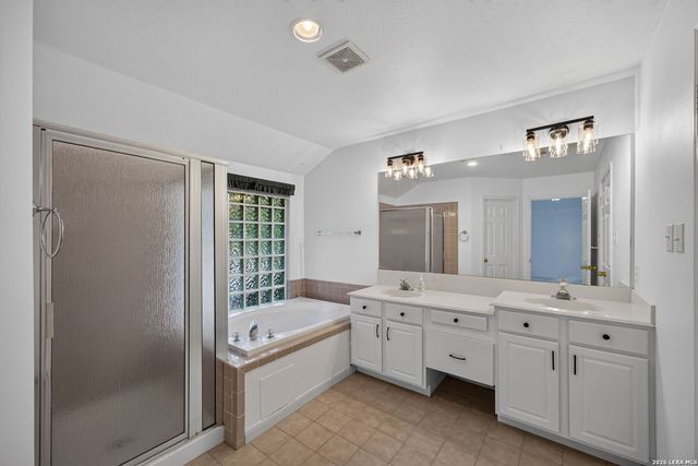 12426 HART CLF, San Antonio, TX 78249