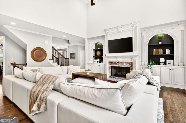 228 Fairway Overlook Drive, Acworth, GA 30101