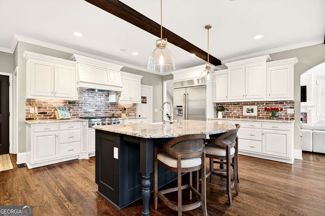 228 Fairway Overlook Drive, Acworth, GA 30101