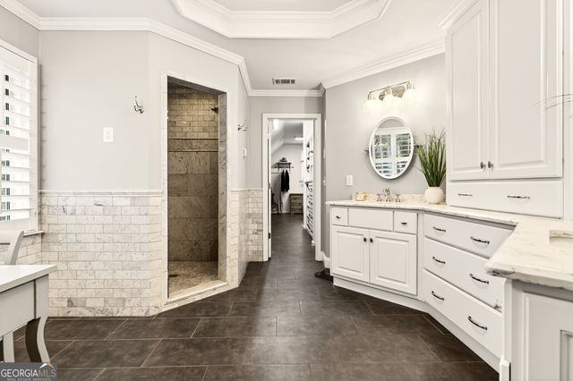 228 Fairway Overlook Drive, Acworth, GA 30101