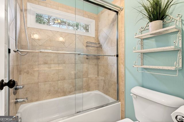 228 Fairway Overlook Drive, Acworth, GA 30101