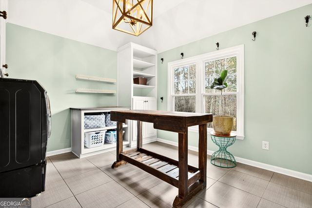 228 Fairway Overlook Drive, Acworth, GA 30101