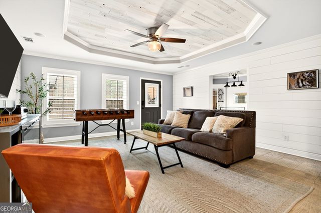 228 Fairway Overlook Drive, Acworth, GA 30101