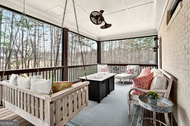 228 Fairway Overlook Drive, Acworth, GA 30101