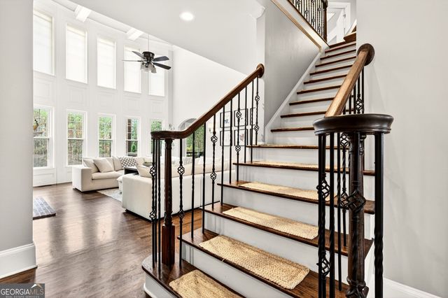 228 Fairway Overlook Drive, Acworth, GA 30101