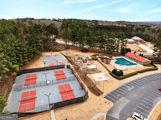 228 Fairway Overlook Drive, Acworth, GA 30101