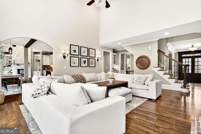 228 Fairway Overlook Drive, Acworth, GA 30101