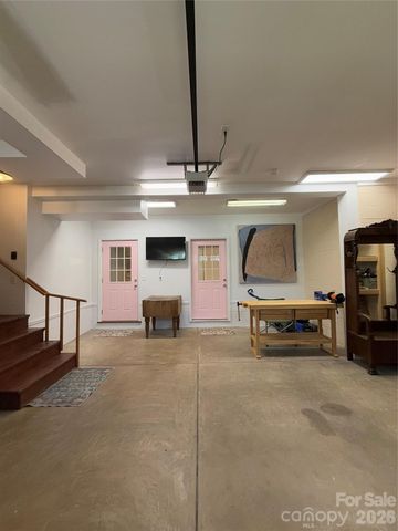 150 Lutomma Circle, Charlotte, NC 28270