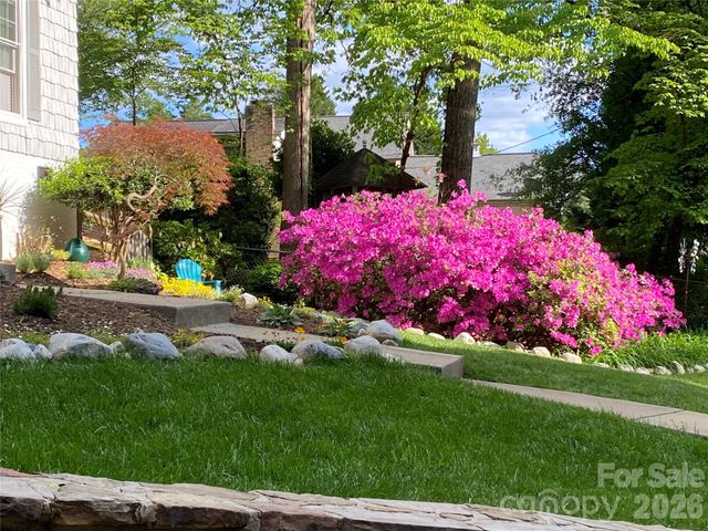 150 Lutomma Circle, Charlotte, NC 28270