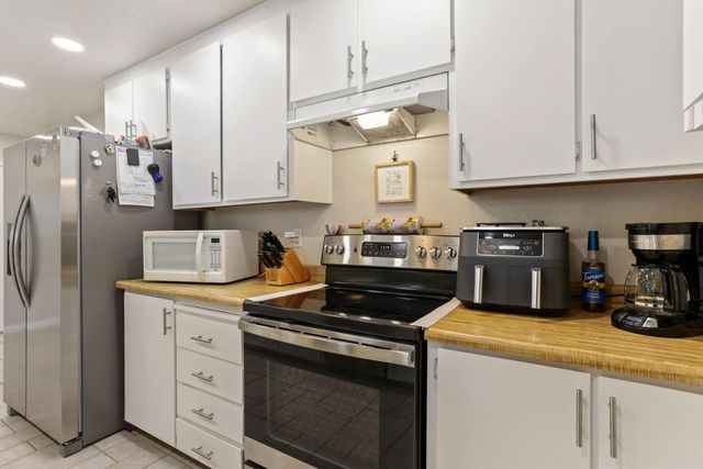 757 Clemens Ct, Ripon, CA 95366