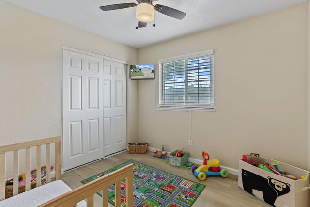 757 Clemens Ct, Ripon, CA 95366