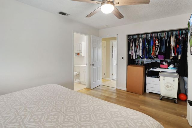 757 Clemens Ct, Ripon, CA 95366