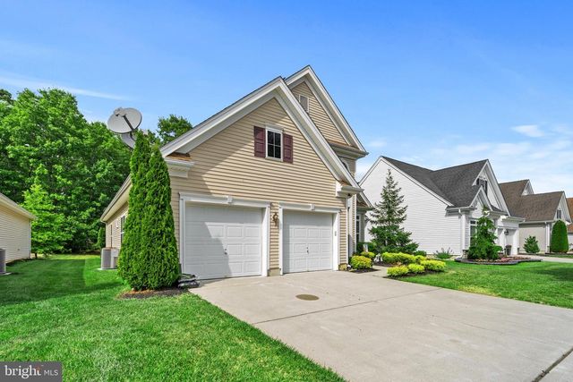 145 BLUEBELL DR, Egg Harbor Township, NJ 08234