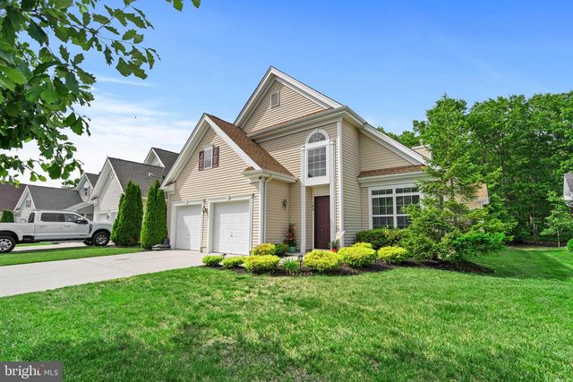 145 BLUEBELL DR, Egg Harbor Township, NJ 08234