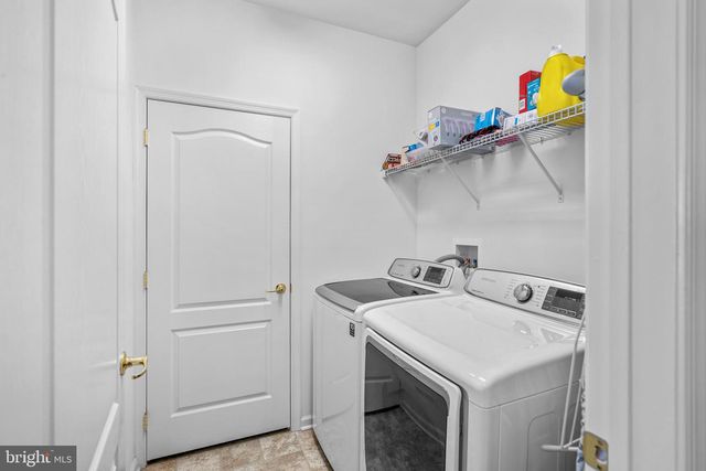 145 BLUEBELL DR, Egg Harbor Township, NJ 08234