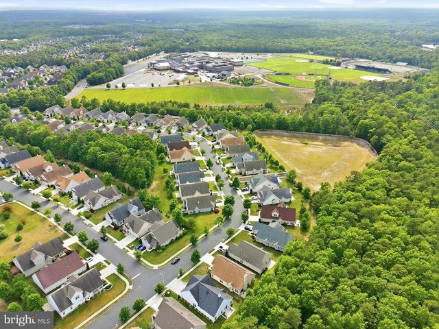 145 BLUEBELL DR, Egg Harbor Township, NJ 08234