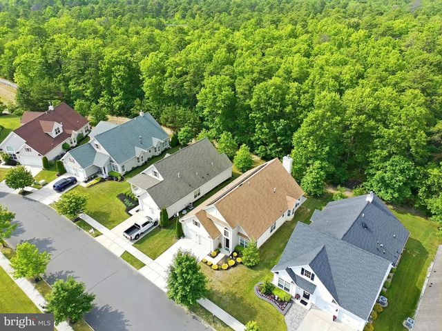 145 BLUEBELL DR, Egg Harbor Township, NJ 08234