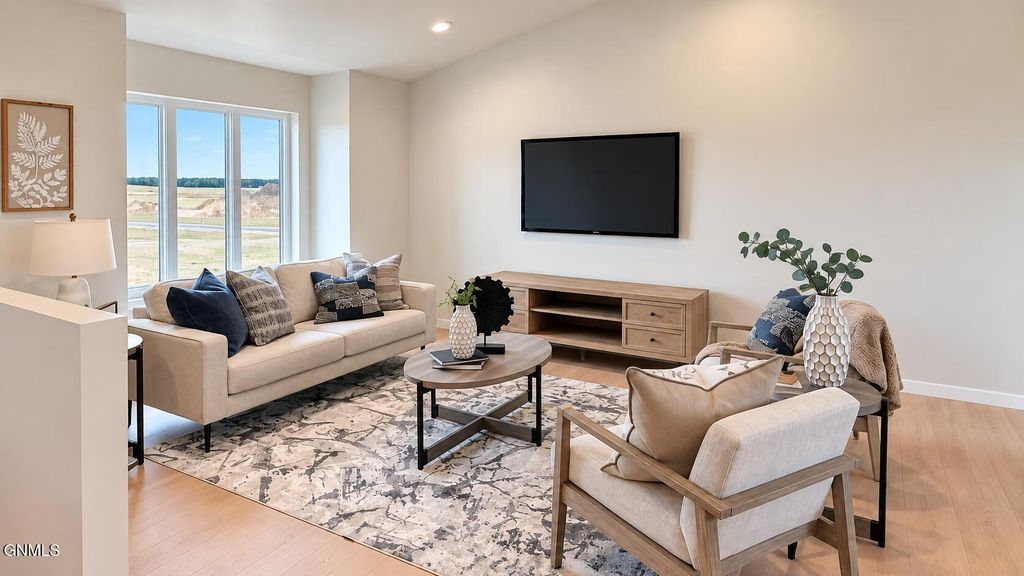 5407 Welder Avenue, Bismarck, ND 58503 photo 4