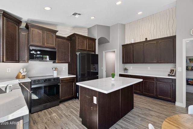 21125 N 98TH Drive, Peoria, AZ 85382