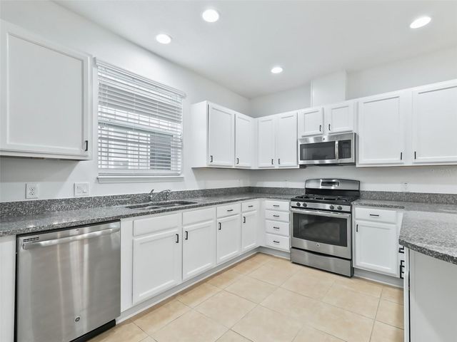 4976 NW 35TH LANE ROAD, Ocala, FL 34482