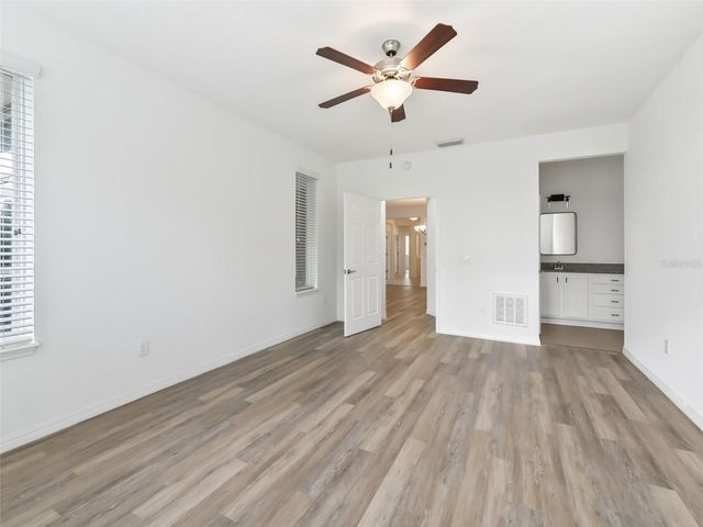 4976 NW 35TH LANE ROAD, Ocala, FL 34482