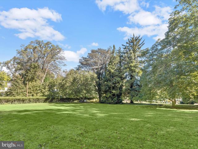 2209 KEN OAK RD, Baltimore, MD 21209