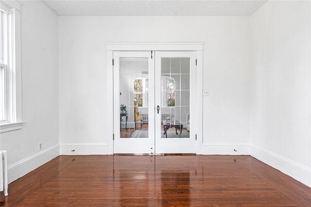 38 Trinity Parkway, Providence, RI 02908