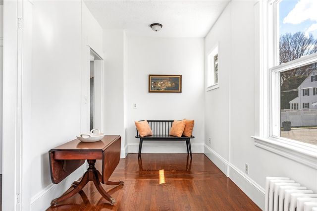 38 Trinity Parkway, Providence, RI 02908