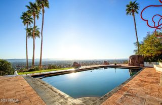 5400 E VALLE VISTA Road 4, Phoenix, AZ 85018