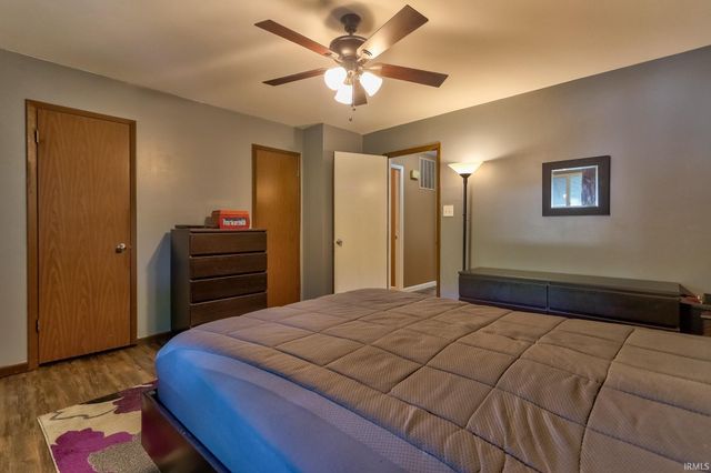 6116 Hickory Hill Lane, Evansville, IN 47710