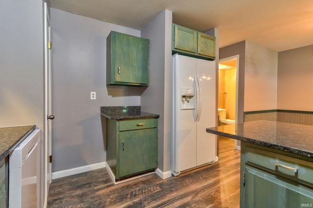 6116 Hickory Hill Lane, Evansville, IN 47710