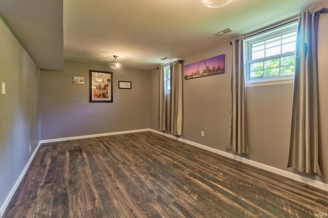 6116 Hickory Hill Lane, Evansville, IN 47710