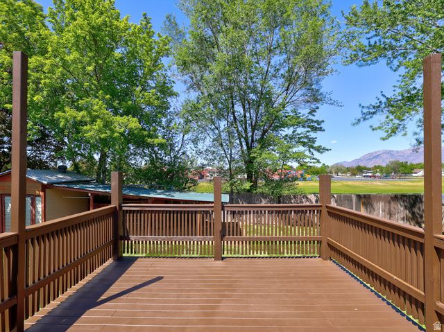 807 E DUSTY ROCK CIR, Sandy, UT 84094