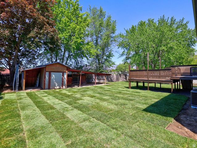 807 E DUSTY ROCK CIR, Sandy, UT 84094