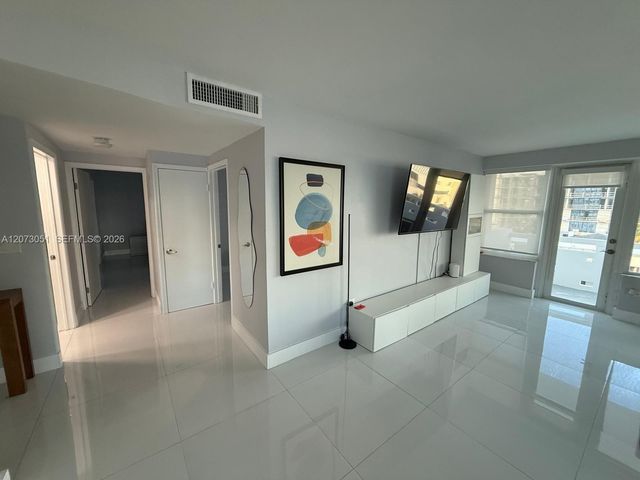 3111 N Ocean Drive 506, Hollywood, FL 33019