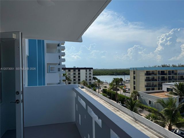 3111 N Ocean Drive 506, Hollywood, FL 33019