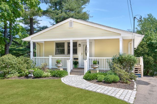 121 Parkview Place, Mount Kisco, NY 10549