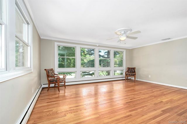 121 Parkview Place, Mount Kisco, NY 10549