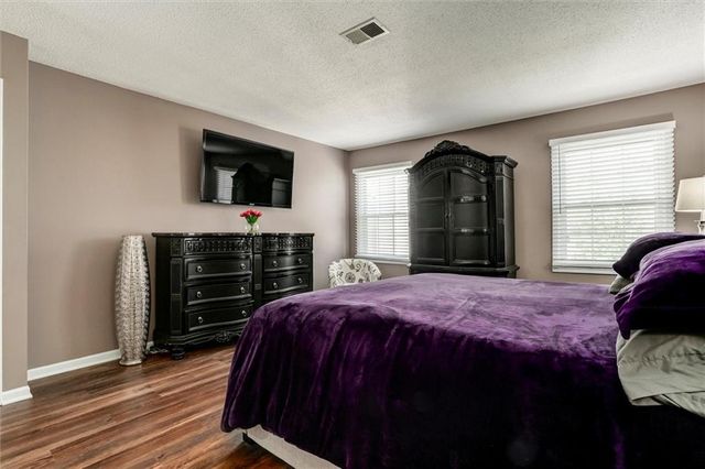 11905 Centennial Park Street, Overland Park, KS 66213