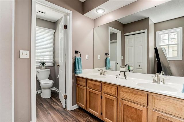 11905 Centennial Park Street, Overland Park, KS 66213