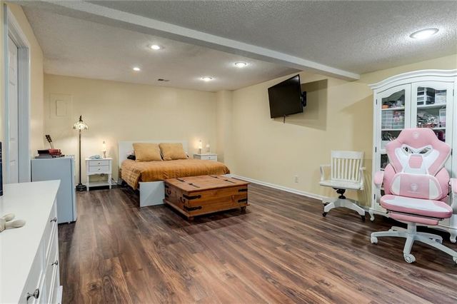 11905 Centennial Park Street, Overland Park, KS 66213