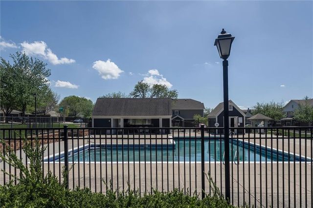 11905 Centennial Park Street, Overland Park, KS 66213