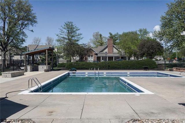 11905 Centennial Park Street, Overland Park, KS 66213