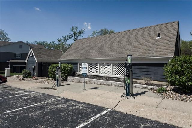 11905 Centennial Park Street, Overland Park, KS 66213