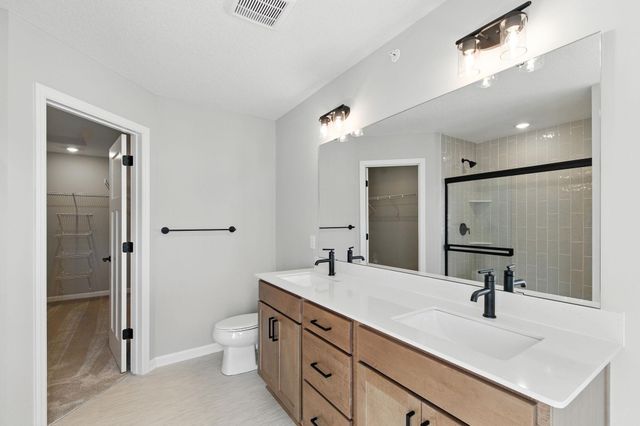 10382 Birchwood Circle, Victoria, MN 55318