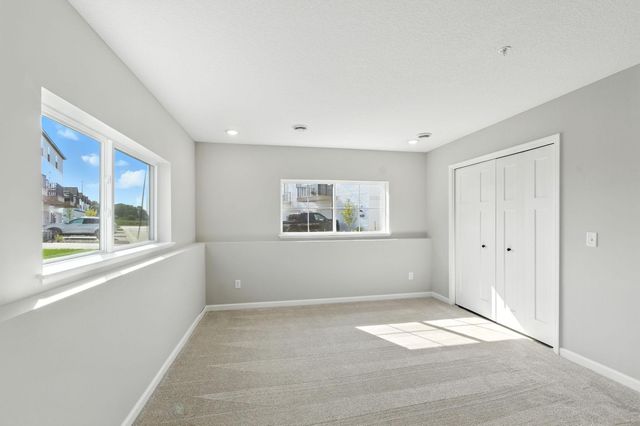 10382 Birchwood Circle, Victoria, MN 55318
