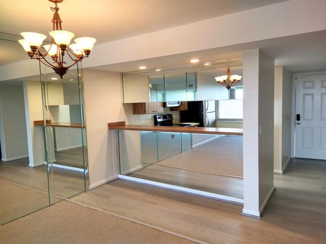 3501 Village Boulevard 403, West Palm Beach, FL 33409