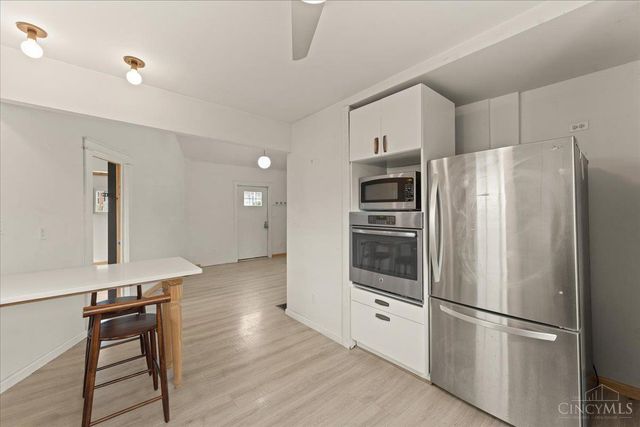 2888 Losantiville Avenue, Cincinnati, OH 45213